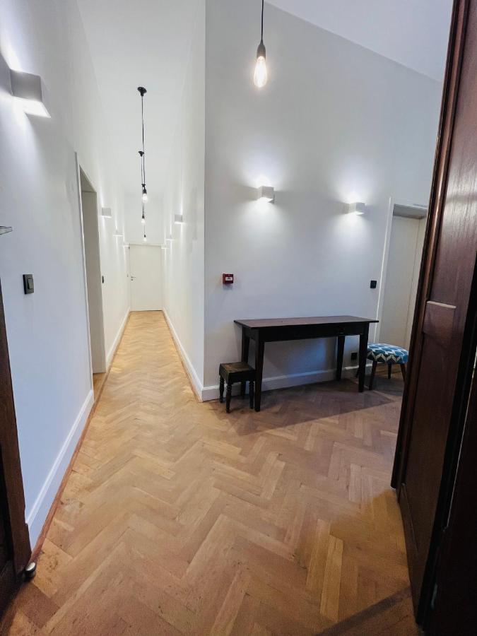 Bed and Breakfast Peter House Nivelles Esterno foto