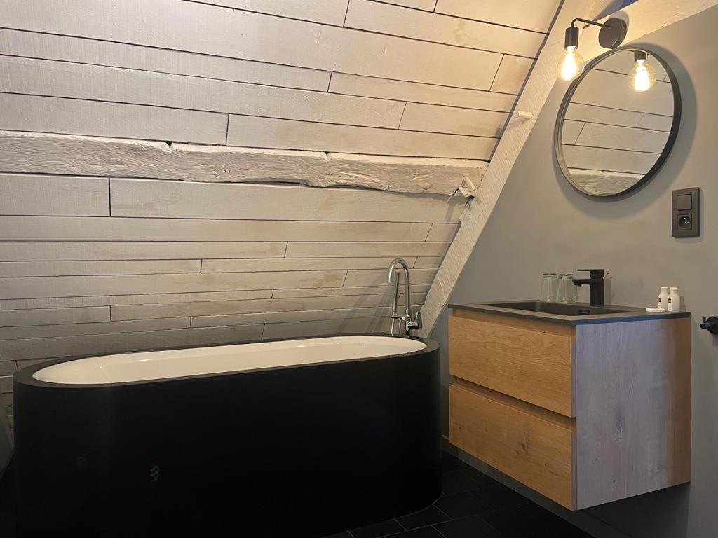 Bed and Breakfast Peter House Nivelles Esterno foto